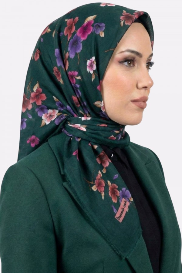 Yasemin İpek Desenli Flamlı Eşarp 6529-19