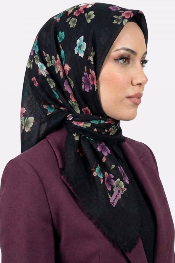 Yasemin İpek Desenli Flamlı Eşarp 6529-7