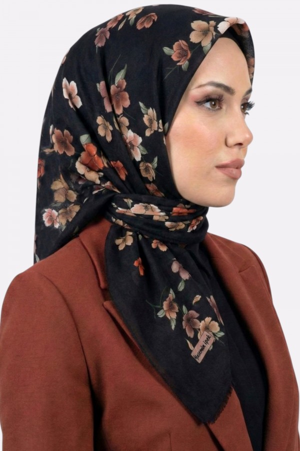 Yasemin İpek Desenli Flamlı Eşarp 6529-1