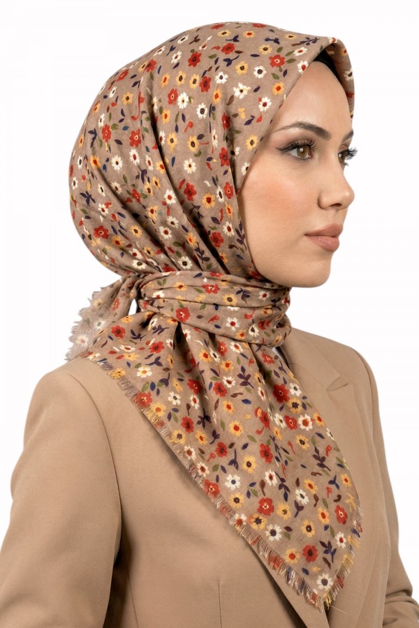 DESENLİ DESENLİ FLAMLI  Eşarp  6502-17